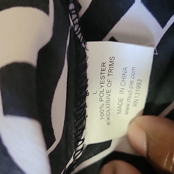 Mud Pie Women's Longsleeve Top Size Large Black & White - Picture 8 of 10